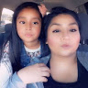 Meet your Posher, Alejandra